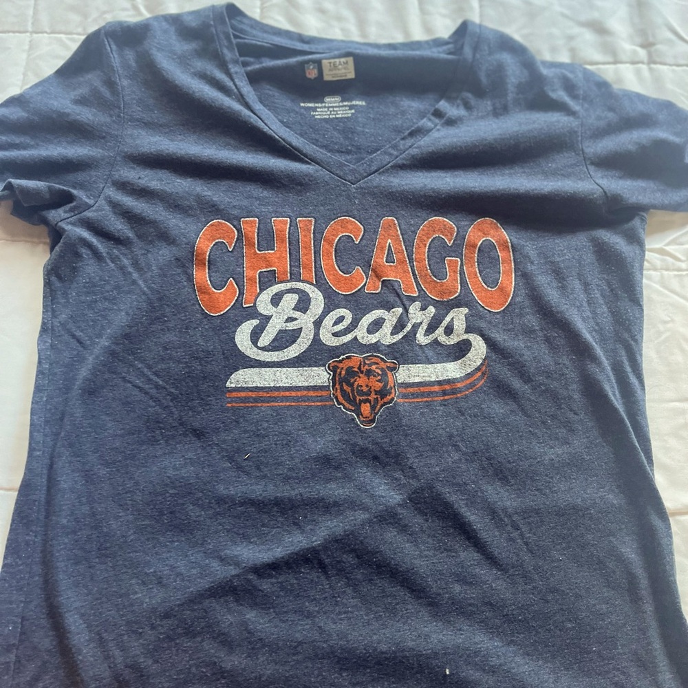 Women’s cut Bears T shirt